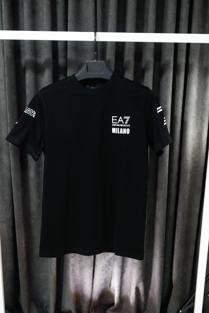 Siyah Ea7 Armani Empirme Baskı Premium Erkek T-Shirt Siyah Ea7 Armani Empirme Baskı Premium Erkek T-Shirt