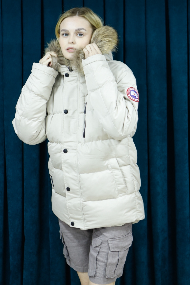Canada Goose Kum Beji Premium Mont (Unisex) Canada Goose Kum Beji Premium Mont (Unisex)
