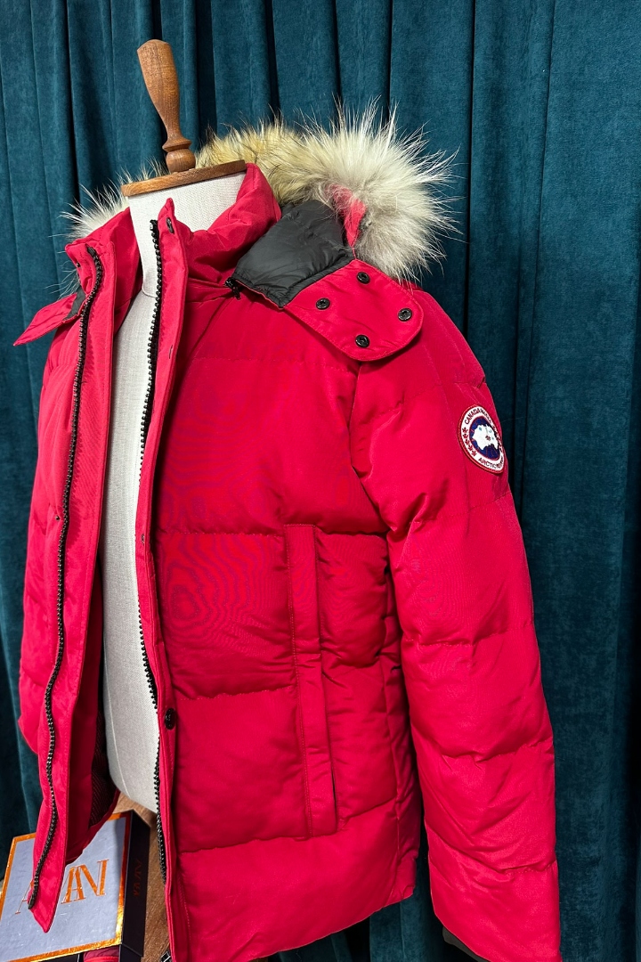Canada Goose Kırmızı Pat Detay Premium Erkek Mont Canada Goose Kırmızı Pat Detay Premium Erkek Mont