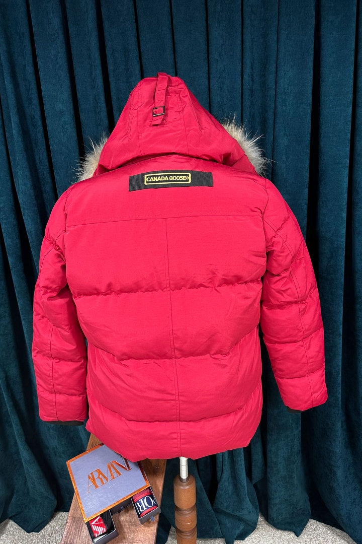Canada Goose Kırmızı Pat Detay Premium Erkek Mont Canada Goose Kırmızı Pat Detay Premium Erkek Mont