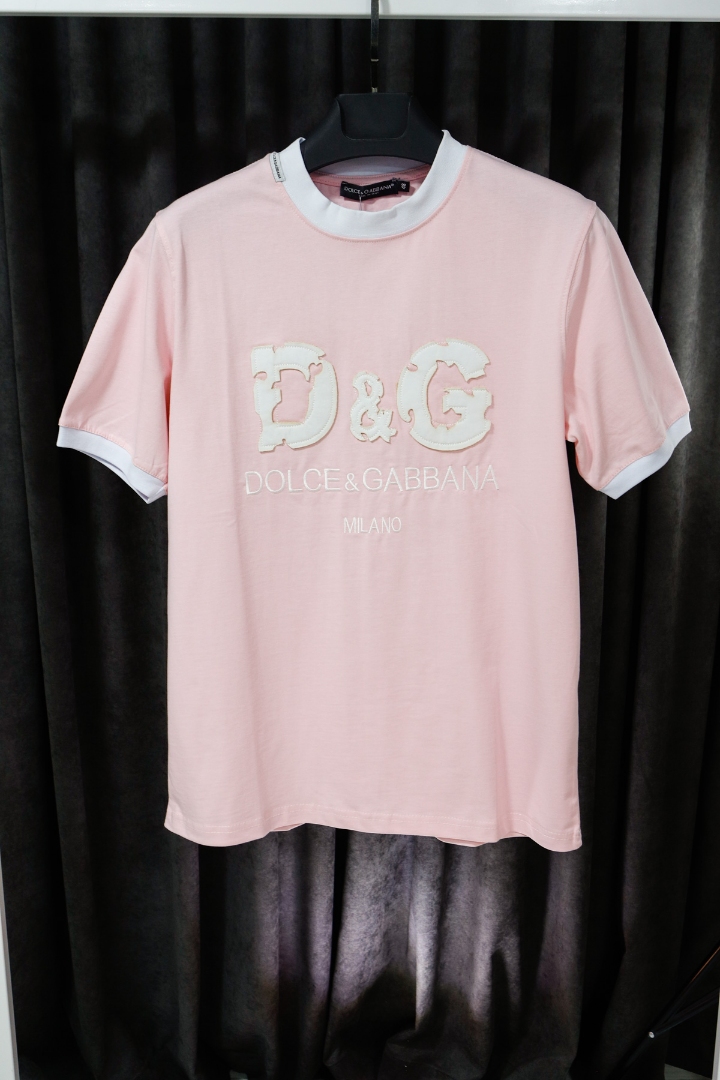 Pudra D&G Nakış İşleme Premium Erkek T-Shirt Pudra D&G Nakış İşleme Premium Erkek T-Shirt