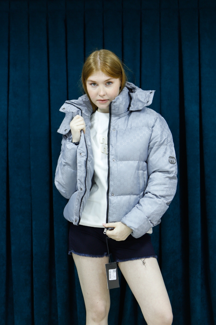 Kadın Gucci Parlak Gri Gucci Desen Premium Mont Kadın Gucci Parlak Gri Gucci Desen Premium Mont