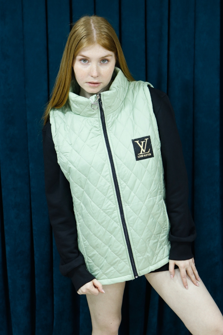 Louis Vuitton Pastel Yeşil Kapitone Yelek