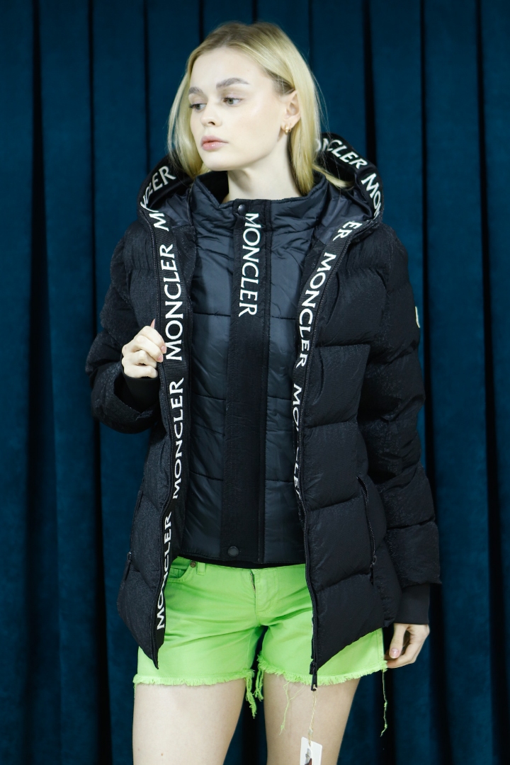 Moncler Siyah Yağmur Desen Premium Mont Moncler Siyah Yağmur Desen Premium Mont